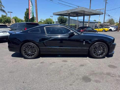 Used 2014 Ford Mustang Shelby GT500 w/ Equipment Group 821A RWD image 8