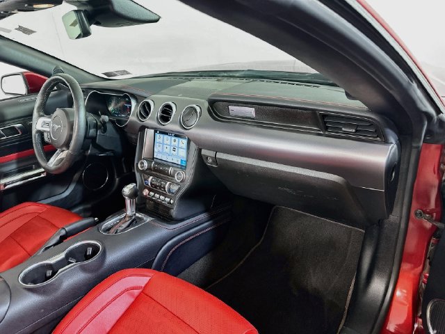Used 2019 Ford Mustang GT Premium w/ Equipment Group 401A RWD image 28