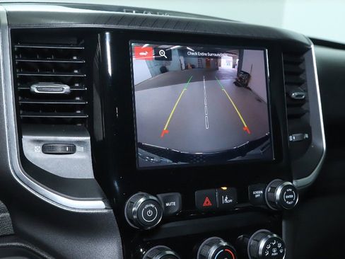 Used 2025 RAM 1500 Big Horn image 30