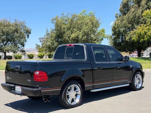 Used 2001 Ford F150 Lariat RWD image 5