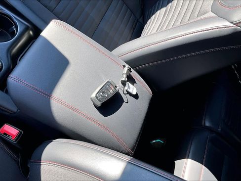 Used 2025 Ford Explorer ST-Line w/ Premium Package image 14