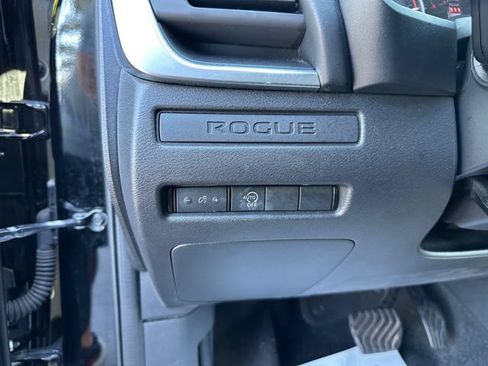 Used 2024 Nissan Rogue S AWD/4WD image 21