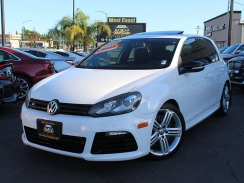 Used 2012 Volkswagen Golf 4-Door AWD/4WD image 39
