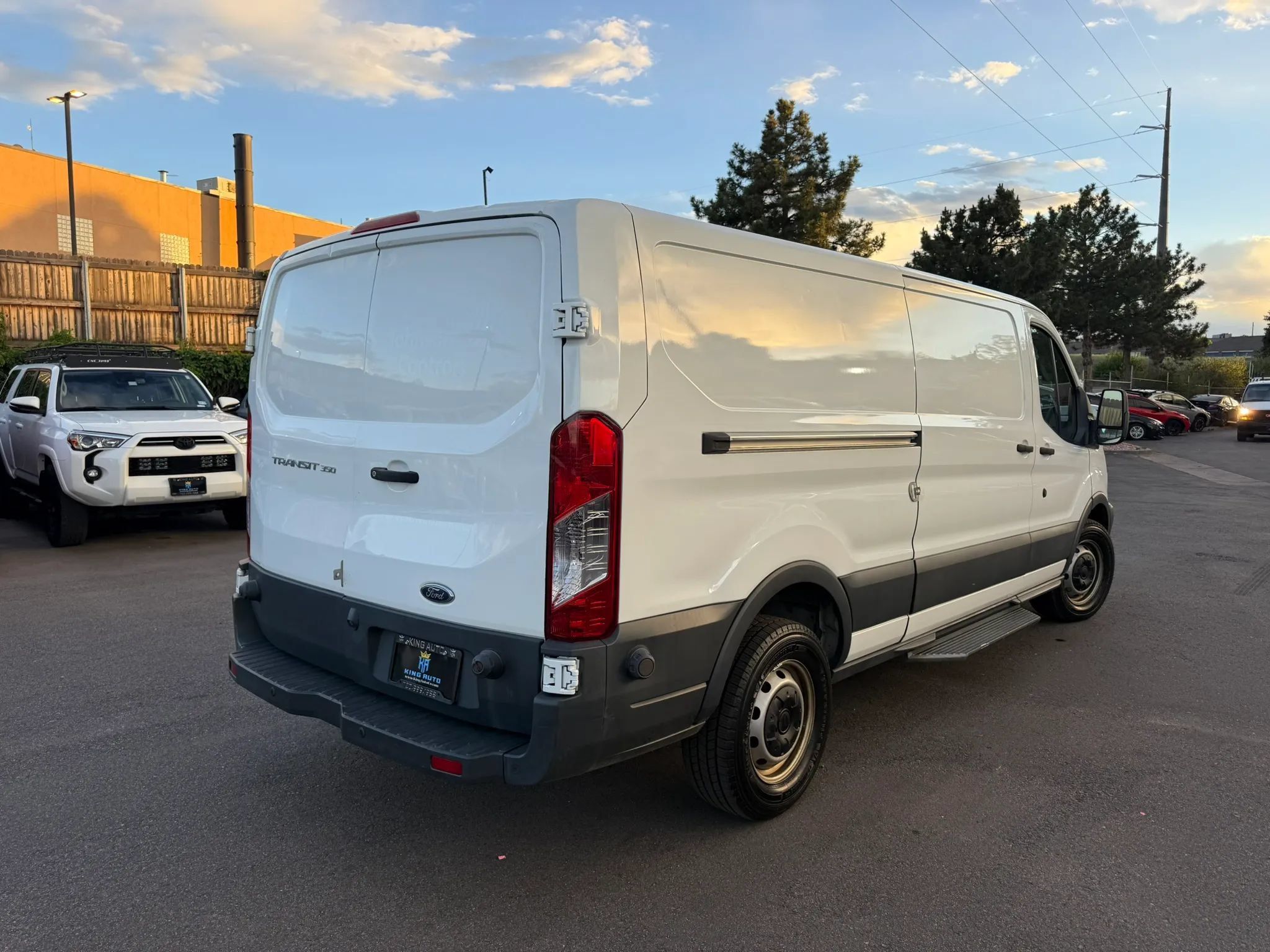 Used 2018 Ford Transit 350 148 Low Roof RWD image 7