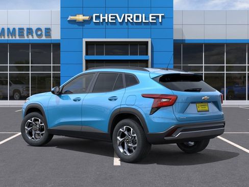 New 2026 Chevrolet Trax LT FWD image 4