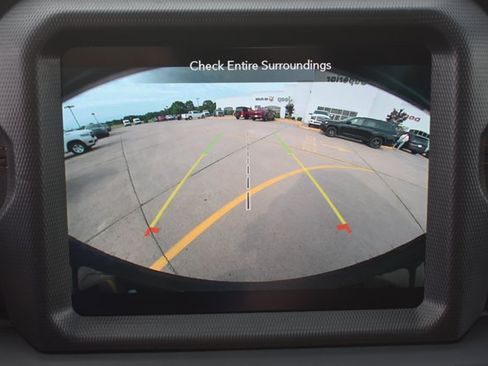 Used 2021 Jeep Wrangler Unlimited Sahara AWD/4WD image 24