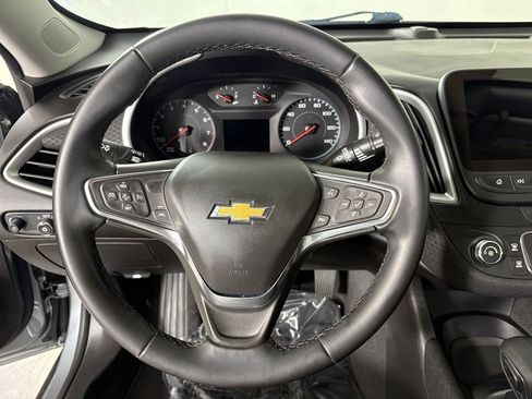Used 2024 Chevrolet Malibu RS FWD image 27