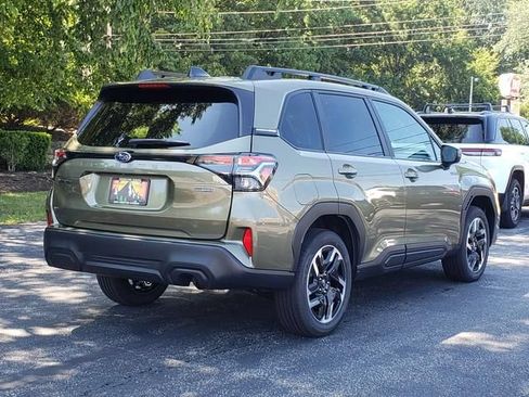 New 2026 Subaru Forester Premium AWD/4WD image 3