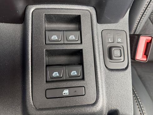 New 2025 Ford Bronco Raptor image 32