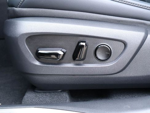 Used 2024 Lexus RX 500h F Sport image 24