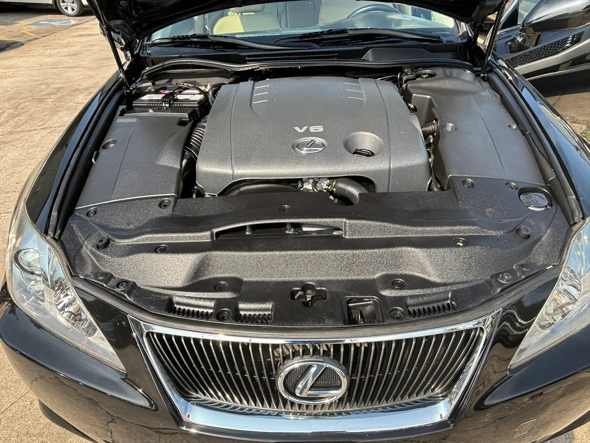 Used 2008 Lexus IS 250 w/ Premium Pkg RWD image 26
