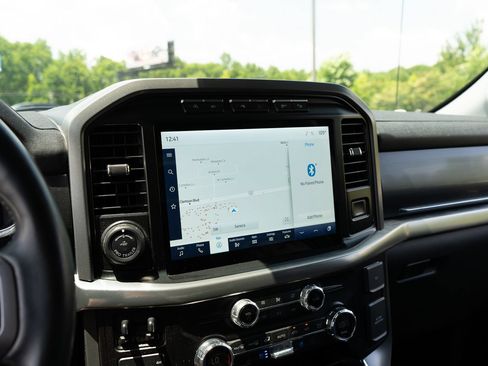 Used 2021 Ford F150 Lariat AWD/4WD image 23