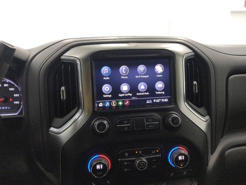 Used 2020 Chevrolet Silverado 1500 LT Trail Boss image 25