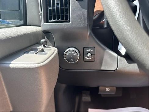 New 2025 GMC Savana 2500 w/ Driver Convenience Package image 23