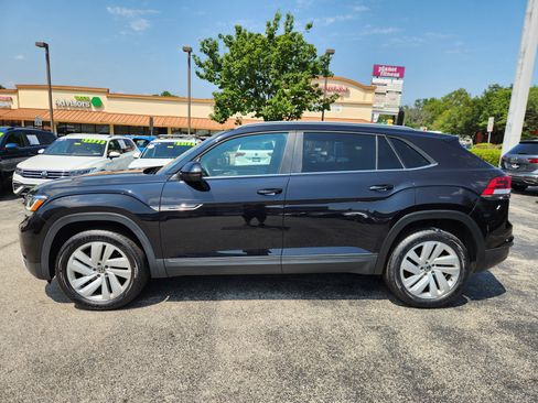 Used 2022 Volkswagen Atlas Cross Sport SE image 5