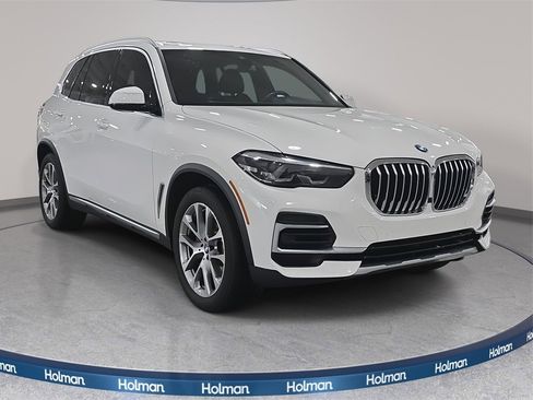 Certified 2023 BMW X5 sDrive40i image 3