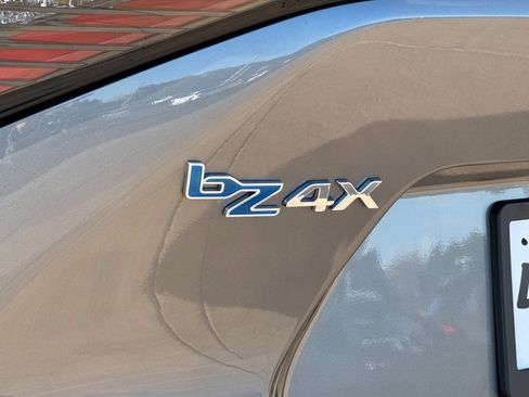 Certified 2025 Toyota bZ4X FWD image 35