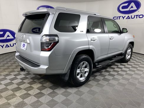 Used 2018 Toyota 4Runner SR5 image 3