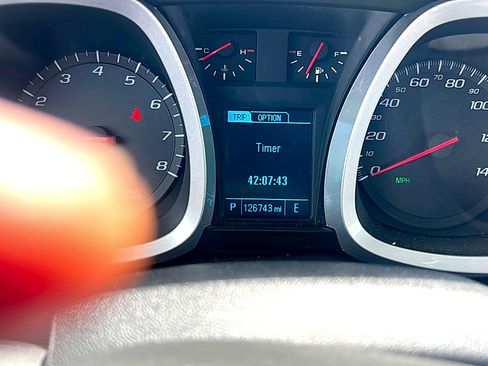 Used 2017 Chevrolet Equinox LS FWD image 8