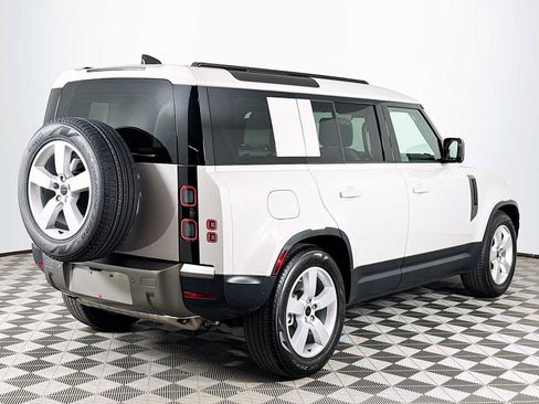 Used 2026 Land Rover Defender 110 S AWD/4WD image 5