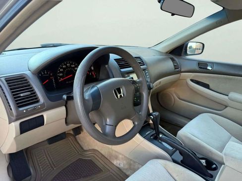 Used 2005 Honda Accord LX image 9