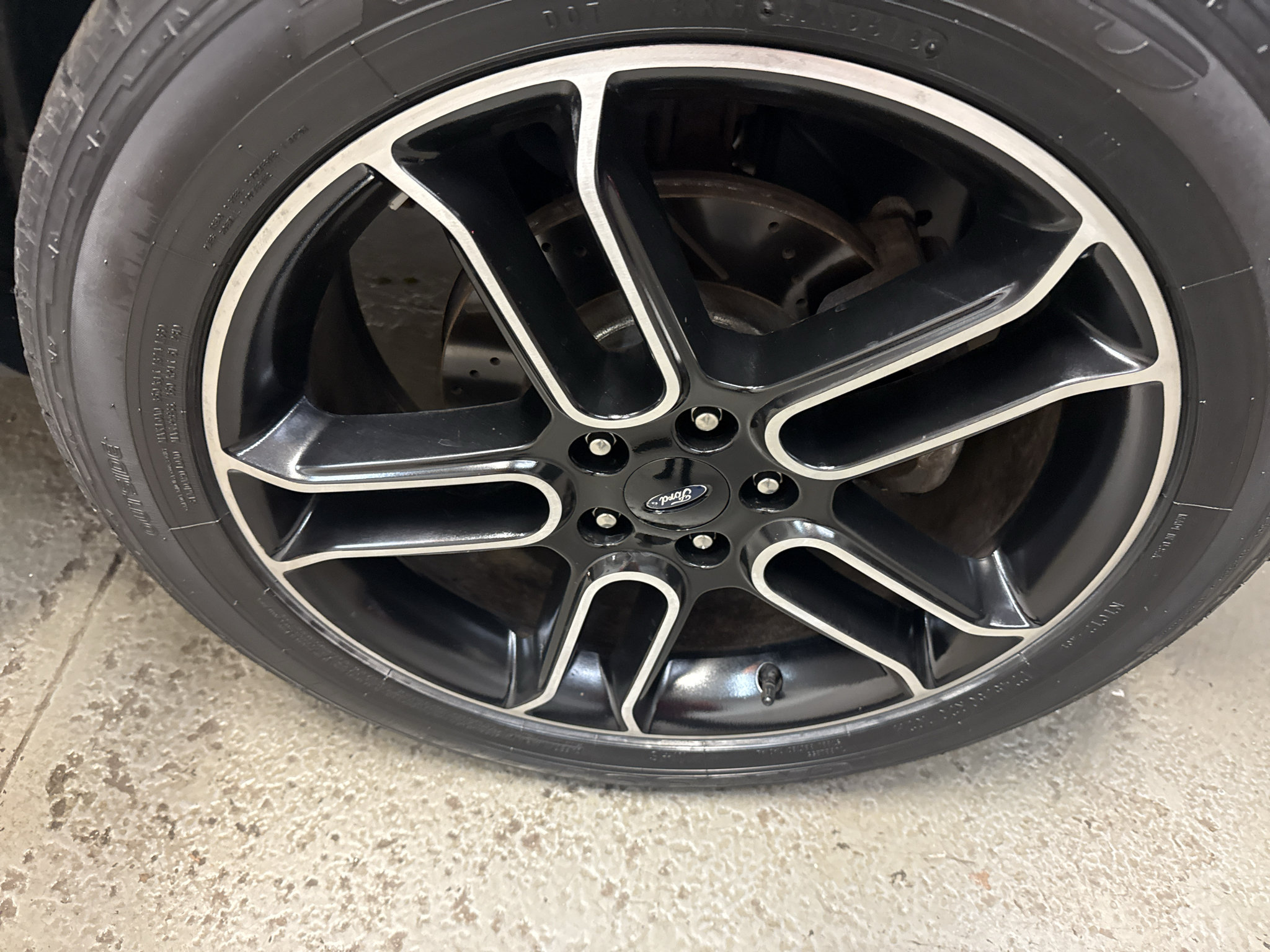 Used 2014 Ford Edge SEL w/ Equipment Group 204A FWD image 30