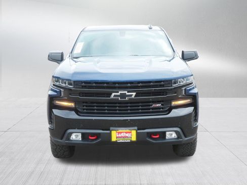 Certified 2021 Chevrolet Silverado 1500 LT Trail Boss w/ LPO, Dark Essentials Package AWD/4WD image 2