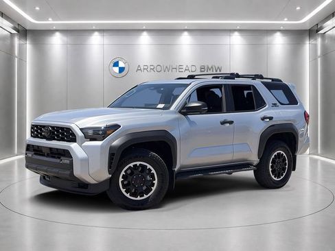 Used 2025 Toyota 4Runner TRD Off-Road Premium AWD/4WD image 34