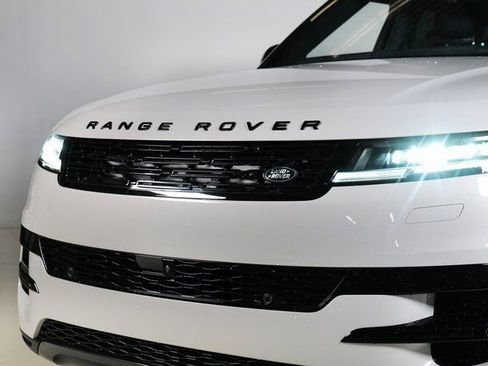 New 2026 Land Rover Range Rover Sport SE AWD/4WD image 25