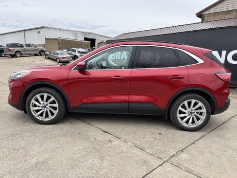 Used 2021 Ford Escape Titanium w/ Titanium Elite Package image 4