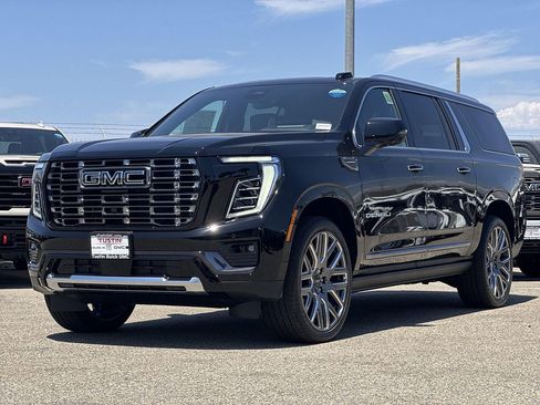 New 2026 GMC Yukon XL Denali Ultimate AWD/4WD image 6