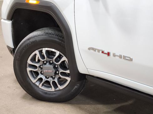 Used 2023 GMC Sierra 2500 AT4 w/ Gooseneck/5TH Wheel Package image 23