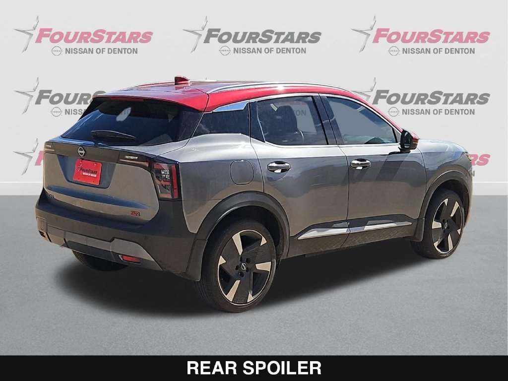 Used 2025 Nissan Kicks SR w/ Illumination Package FWD image 4