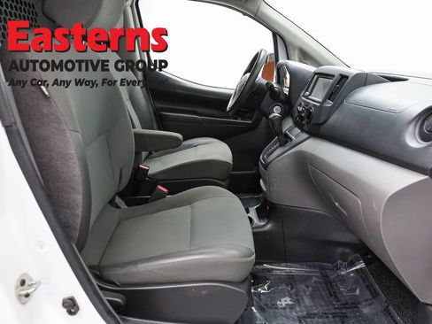 Used 2021 Nissan NV200 SV FWD image 23
