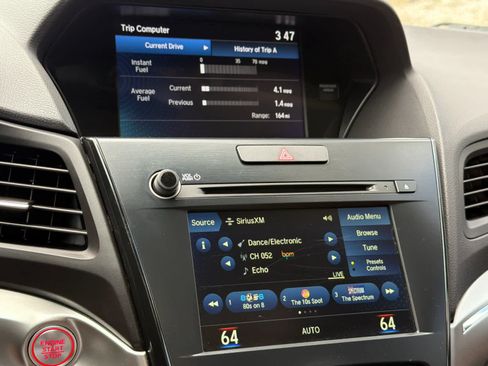 Used 2022 Acura ILX w/ Premium Package FWD image 17