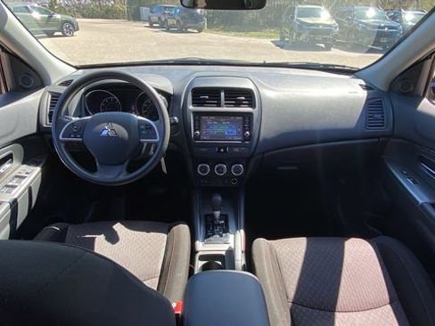 Used 2019 Mitsubishi Outlander Sport ES AWD/4WD image 13