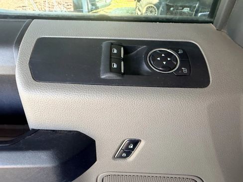 Used 2017 Ford F150 XL w/ Equipment Group 101A Mid image 19