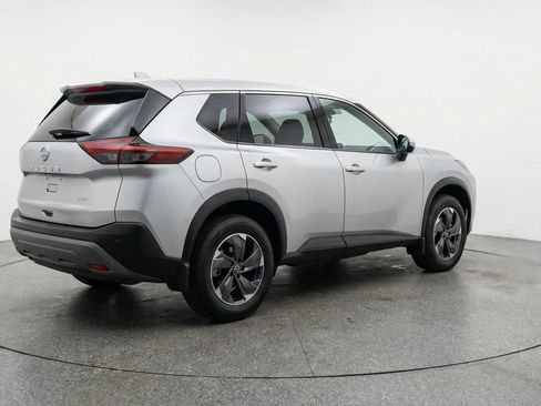 Used 2025 Nissan Rogue SV image 9