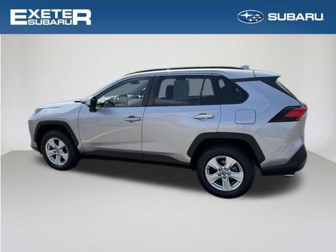 Used 2021 Toyota RAV4 XLE w/ Convenience Package AWD/4WD image 6