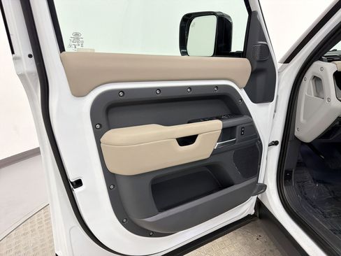Used 2024 Land Rover Defender 110 S AWD/4WD image 22