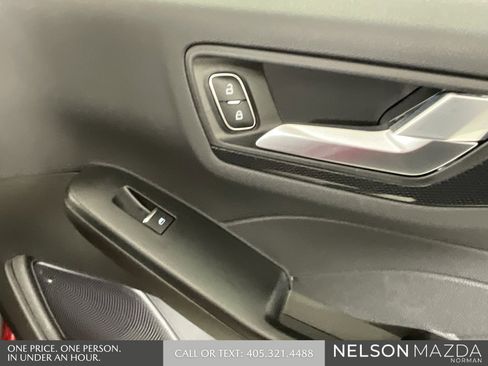 Used 2024 Ford Escape ST-Line w/ Tech Pack #1 image 21