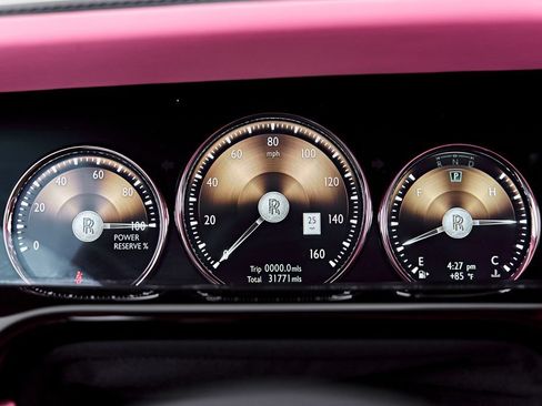 Used 2024 Rolls-Royce Phantom Sedan w/ The Phantom Package RWD image 70