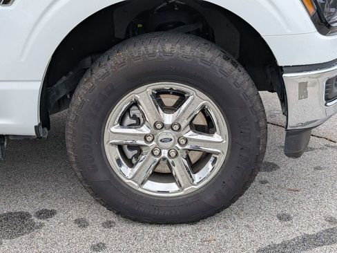 Used 2025 Ford F150 XLT w/ Equipment Group 301A Standard AWD/4WD image 11