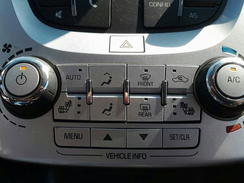 Used 2017 Chevrolet Equinox LT w/ Convenience Package FWD image 27