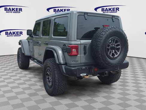 Used 2023 Jeep Wrangler Unlimited Rubicon 392 w/ Xtreme Recon 35" Tire Package AWD/4WD image 5
