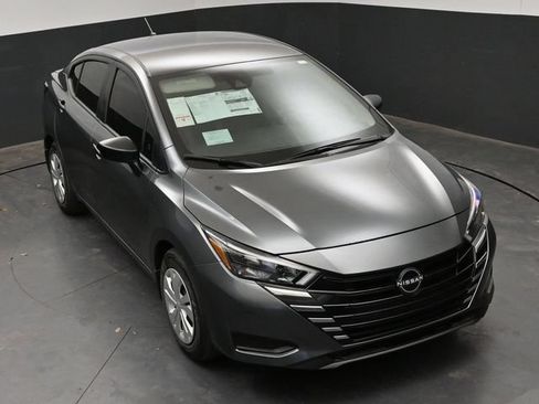 New 2025 Nissan Versa S w/ Trunk Package FWD image 18