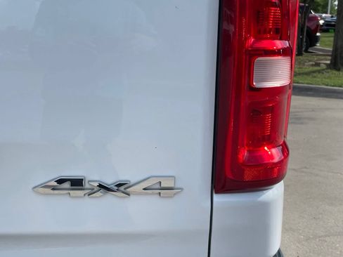 Used 2025 RAM 1500 Laramie AWD/4WD image 6