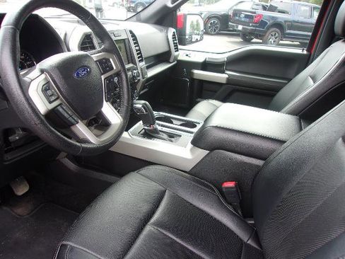 Certified 2018 Ford F150 Lariat image 10