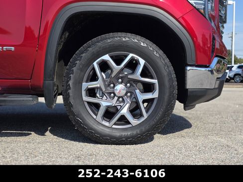 Used 2023 GMC Sierra 1500 SLT w/ SLT Premium Package AWD/4WD image 44