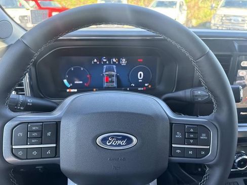 New 2026 Ford F250 Lariat w/ Chrome Package image 16